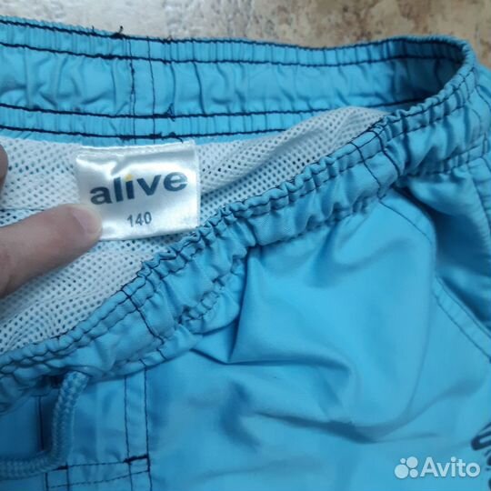 Шорты на мальчика р.140 летние