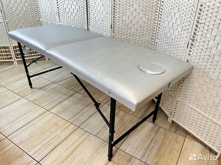 Массажный стол