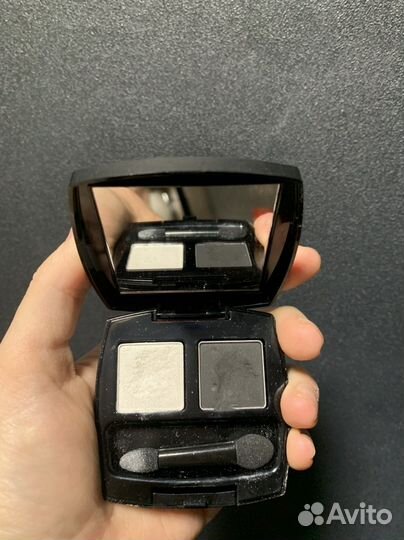 Тени для век