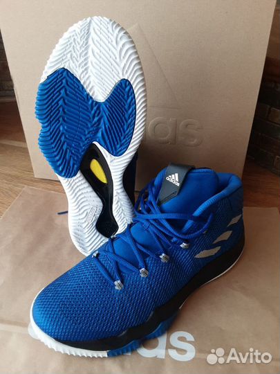 Кроссовки Adidas