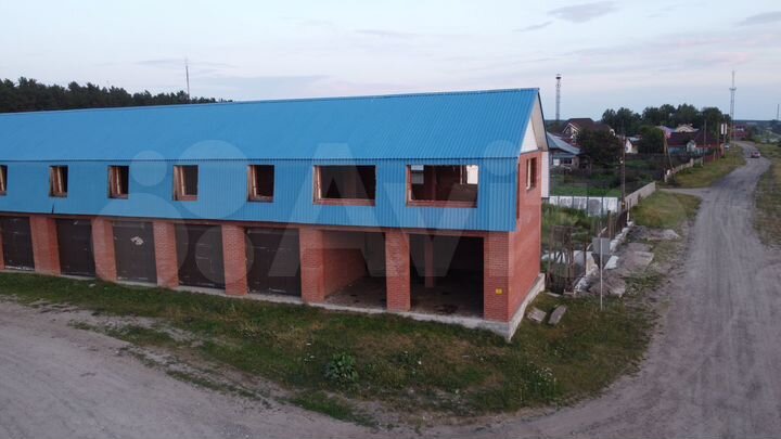 2-к. квартира, 77 м², 2/2 эт.