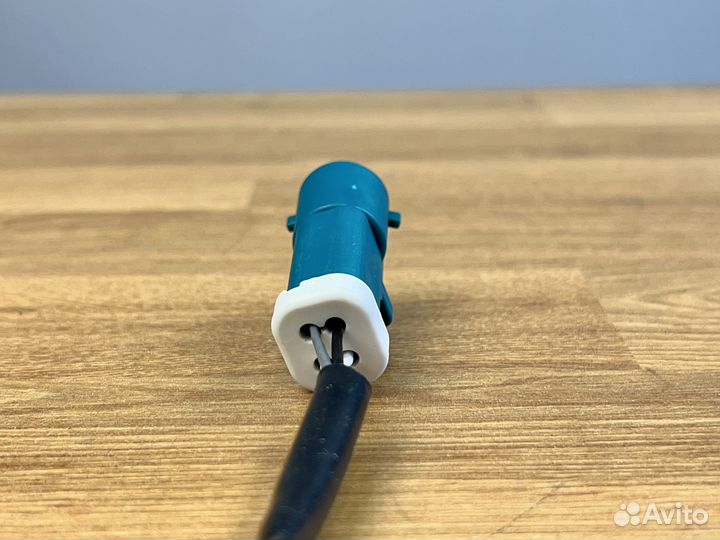 Кислородный датчик лямбда зонд Bosch 0258006605