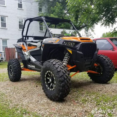 Комплект шин Maxxis Carnivore 32X10R-14