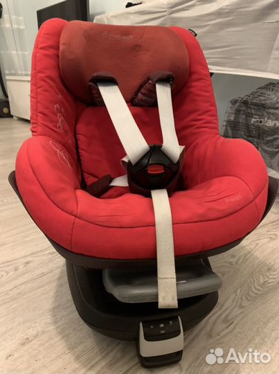Автомобильное детское кресло maxi cosi 3 в 1