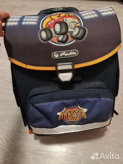 Школьный рюкзак