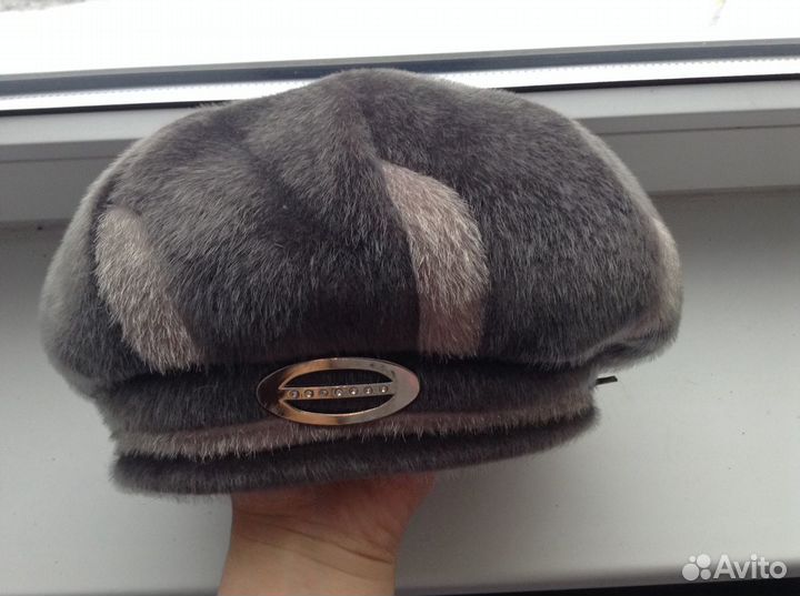 Берет меховой