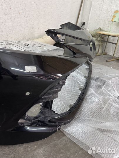 Бампер передений на тойта камри 70