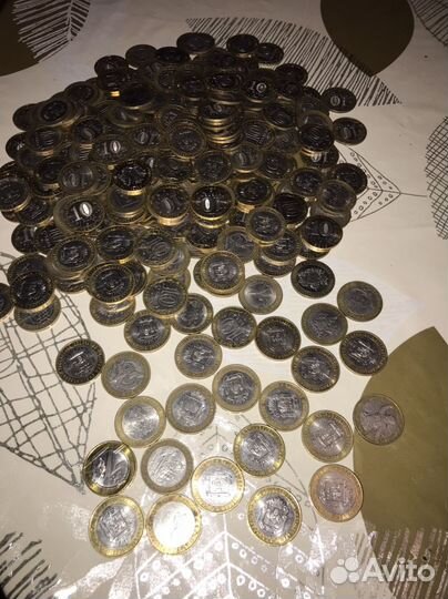 Продам разные монеты