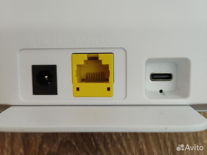 Роутер LTE 4G CPF903