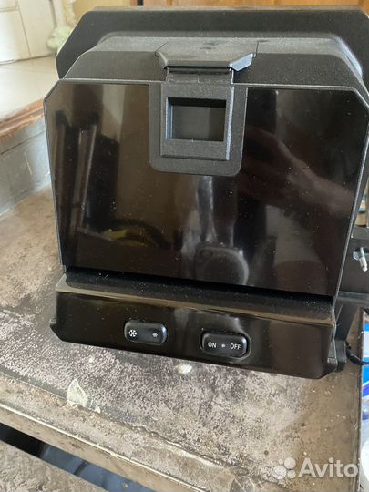 Автомобильный холодильник на мерседес 221