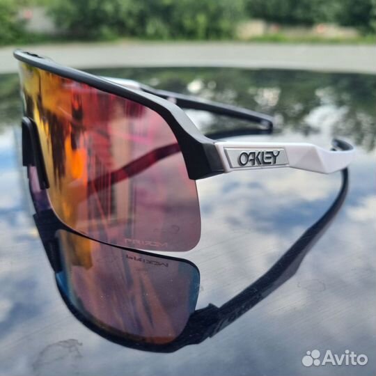 Oakley sutro lite prizm