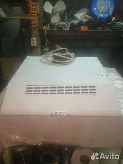 Вытяжка для кухни бу 60 см