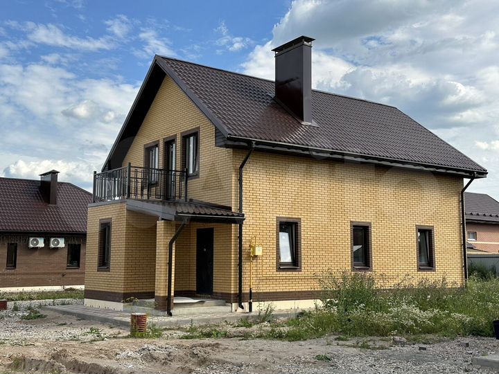 Дом 158 м² на участке 7 сот.