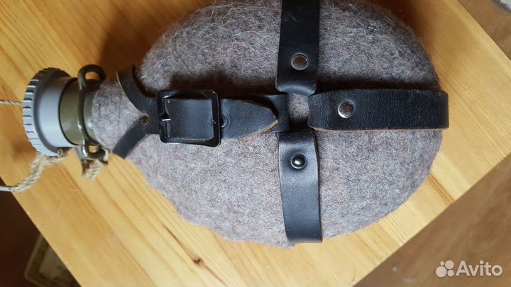 Фляга армейская с чехлом