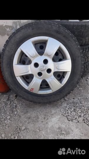 Dunlop SP Winter Ice 02 185/65 R15 92