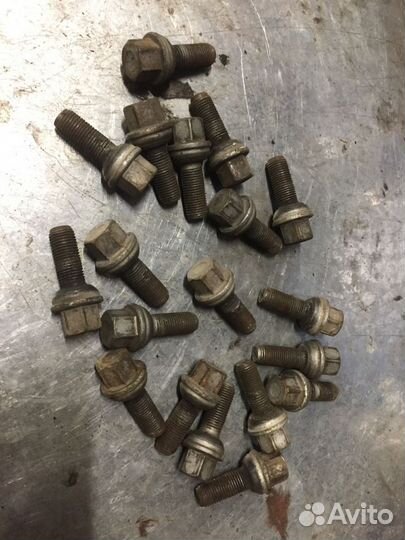 Болты колесные Mercedes Sprinter Classic