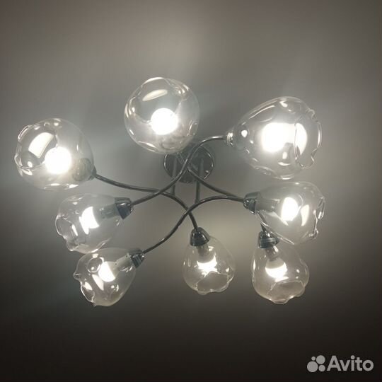 Люстра потолочная новая