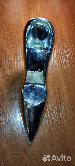 Металлическая туфелька