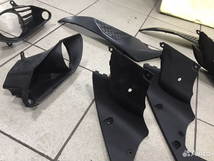 Пластик Yamaha R1 2009-2014