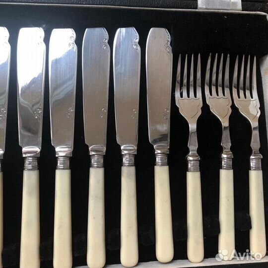 Набор столовых приборов