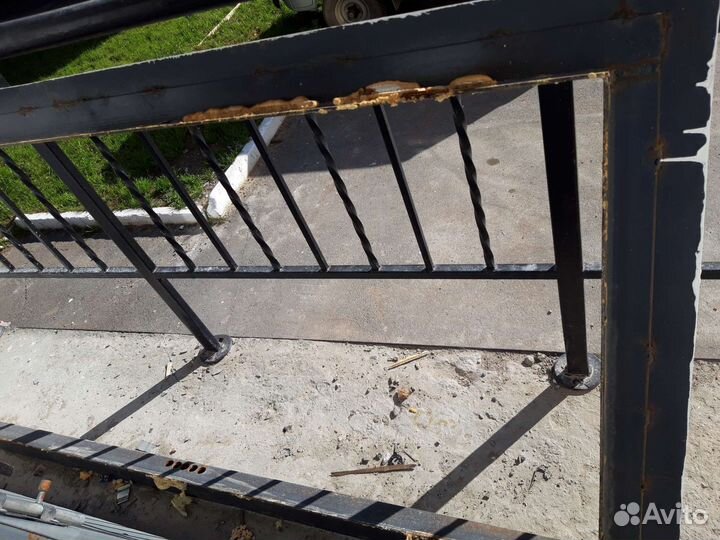 Дверь входная металлическая 80х195