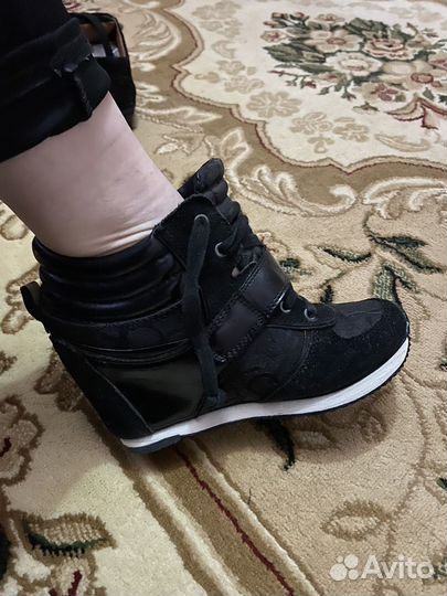 Кроссы Calvin klein