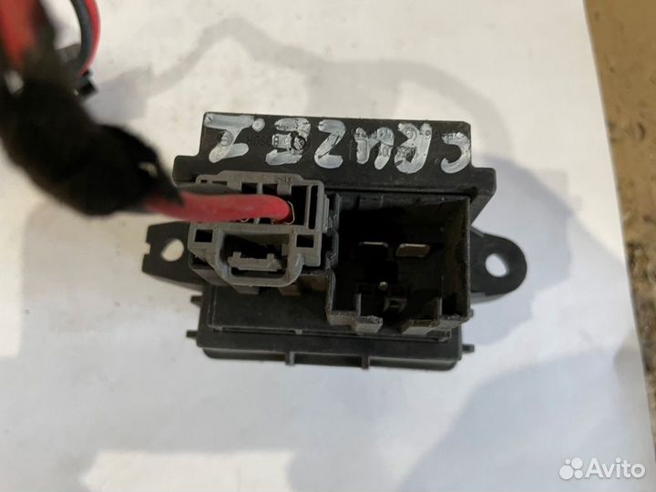 Резистор печки Chevrolet Cruze