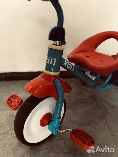 Детский трехколесный велосипед