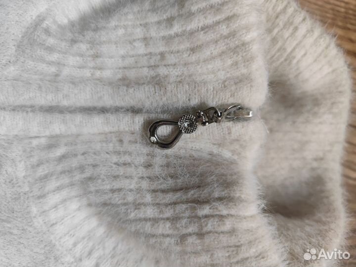 Кофта для девочки на 10-11 лет