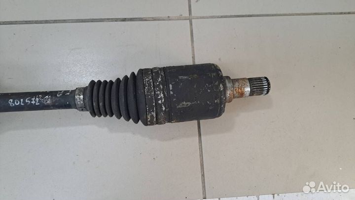 Привод правый передний Mercedes-Benz E-Class