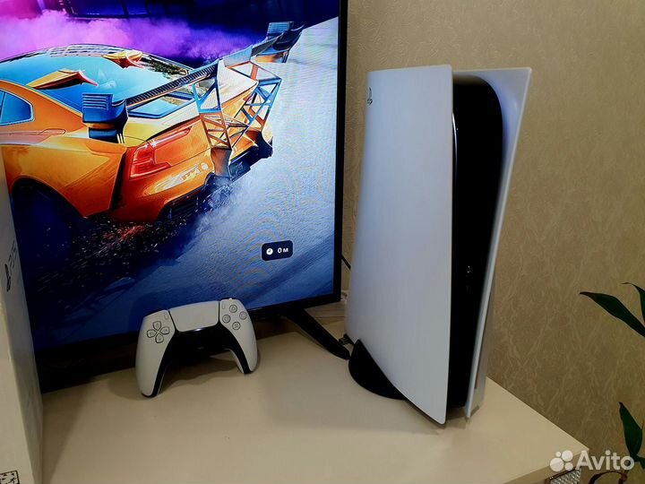 Sony PS5 с дисководом и более 70 игр