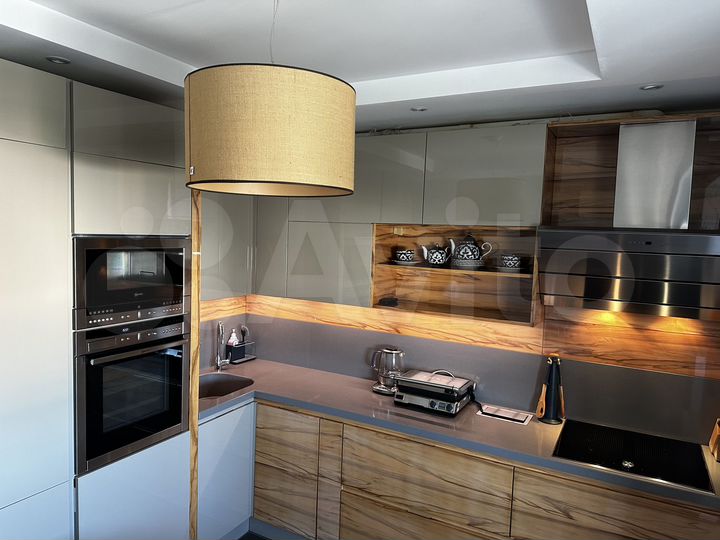 3-к. квартира, 76,7 м², 25/25 эт.