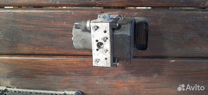 Блок ABS Audi A8 D3 2008г