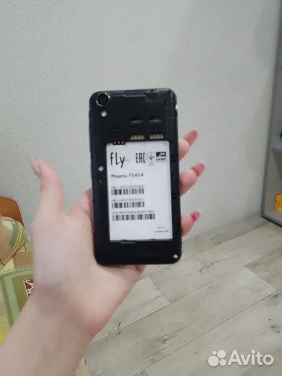 Fly FS454 Nimbus 8, 4 ГБ
