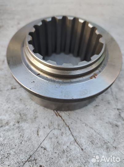 Муфта подшипника делителя кпп Fuller