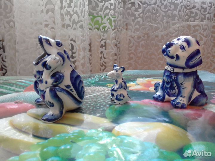 Статуэтки фигурки гжель