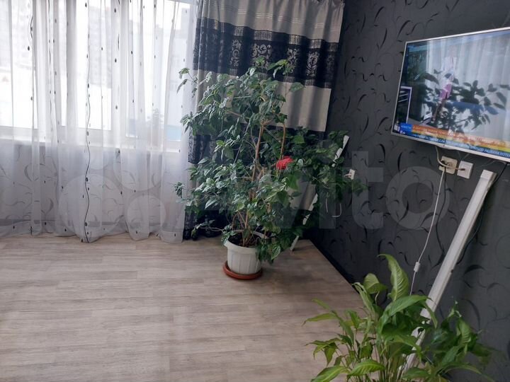 3-к. квартира, 65 м², 3/9 эт.