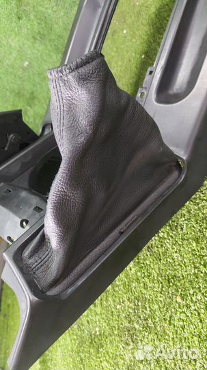 Консоль кпп Land Rover Range Rover vogue M62B44