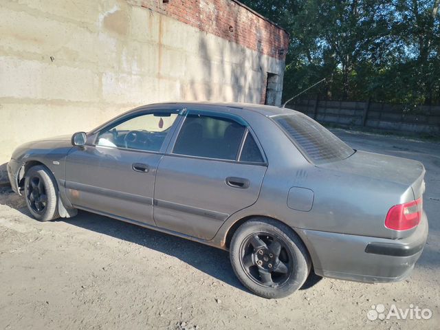 Mitsubishi Carisma 1.6 MT, 2003, 287 335 км с пробегом, цена 260000 руб.