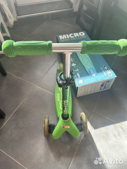 Самокат Micro mini deluxe колеса led
