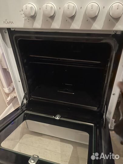 Продается газовая плита Flama RG24019-W