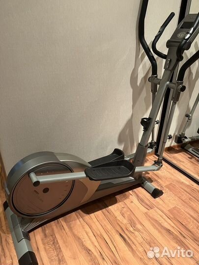 Эллиптический тренажер torneo