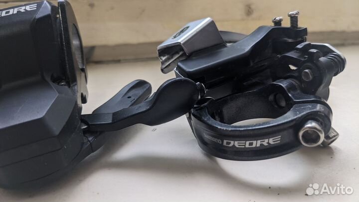 Манетка Shimano Deore SL-M590