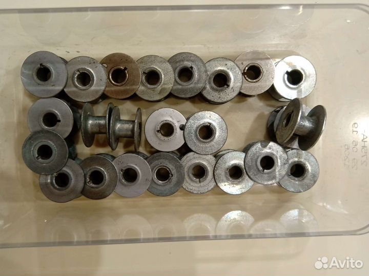 Шпулька для швейной машинки