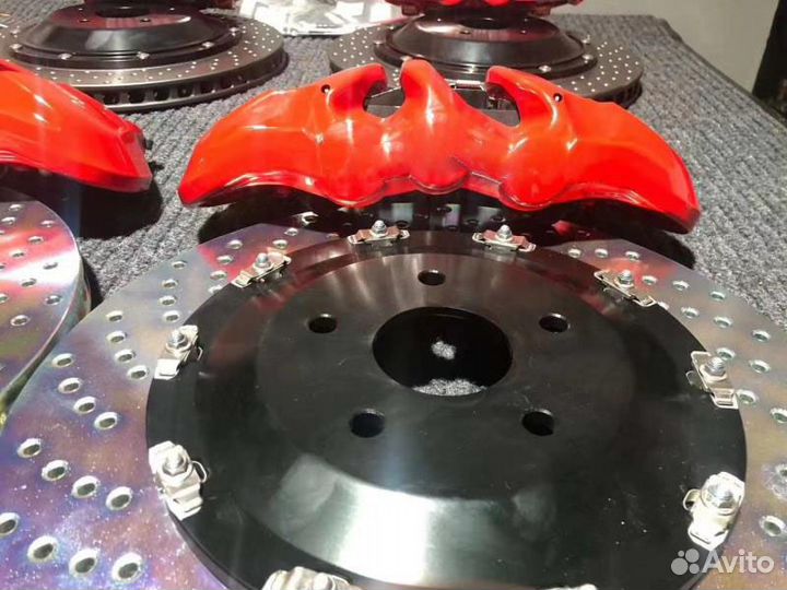 Тюнинг тормоза Mitsubishi ASX 1 Brembo M6 перед