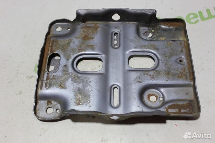 Крепление аккумулятора Chevrolet Lanos 2004-2010