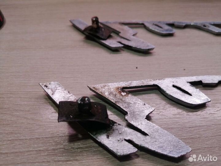 Шильдик газ 24