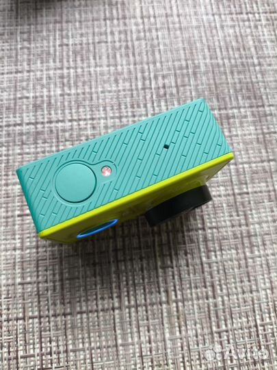 Экшн камера xiaomi yi