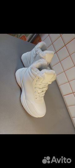 Ботинки женские новые