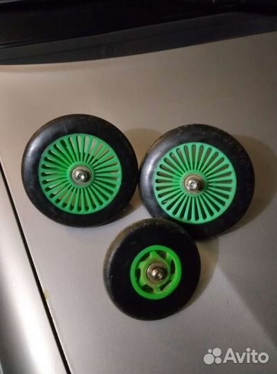 Колёса от самоката